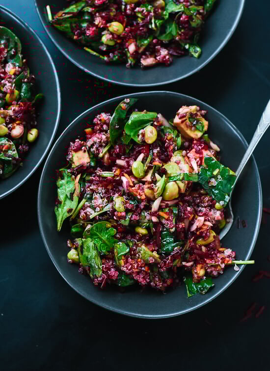 Reset with this colorful and healthy beet, spinach and quinoa salad! - cookieandkate.com