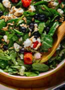 blueberry and raspberry spinach salad
