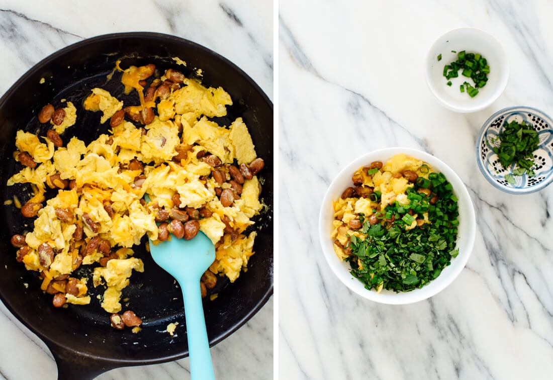 scrambled eggs with beans