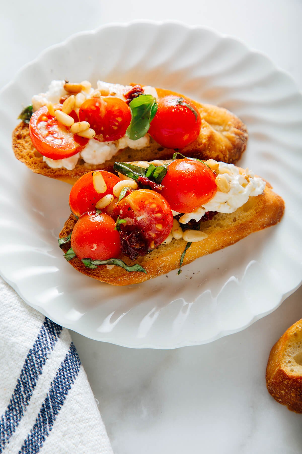 burrata on crostini
