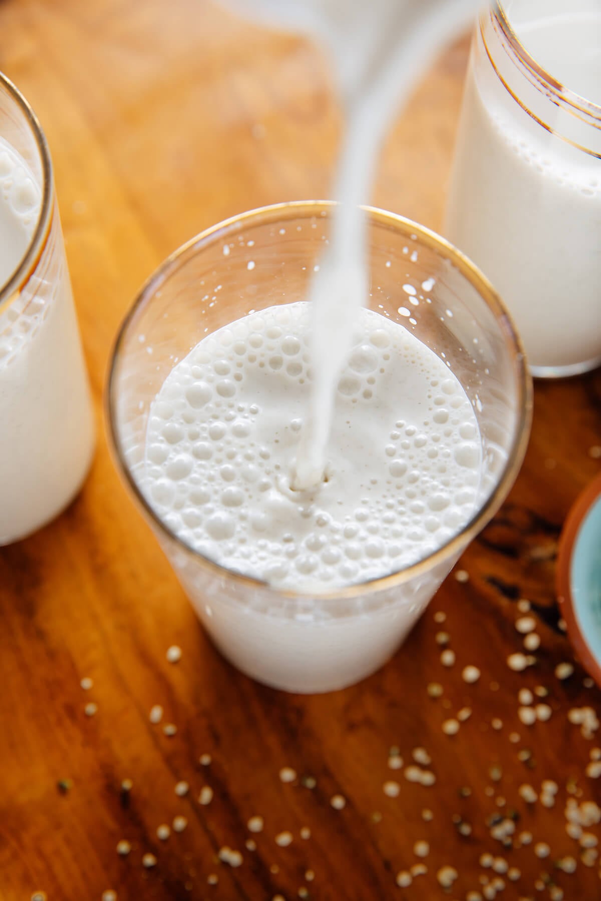 pouring hemp milk